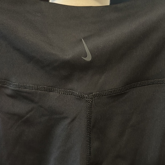 Nike leggings - Picture 3 of 4